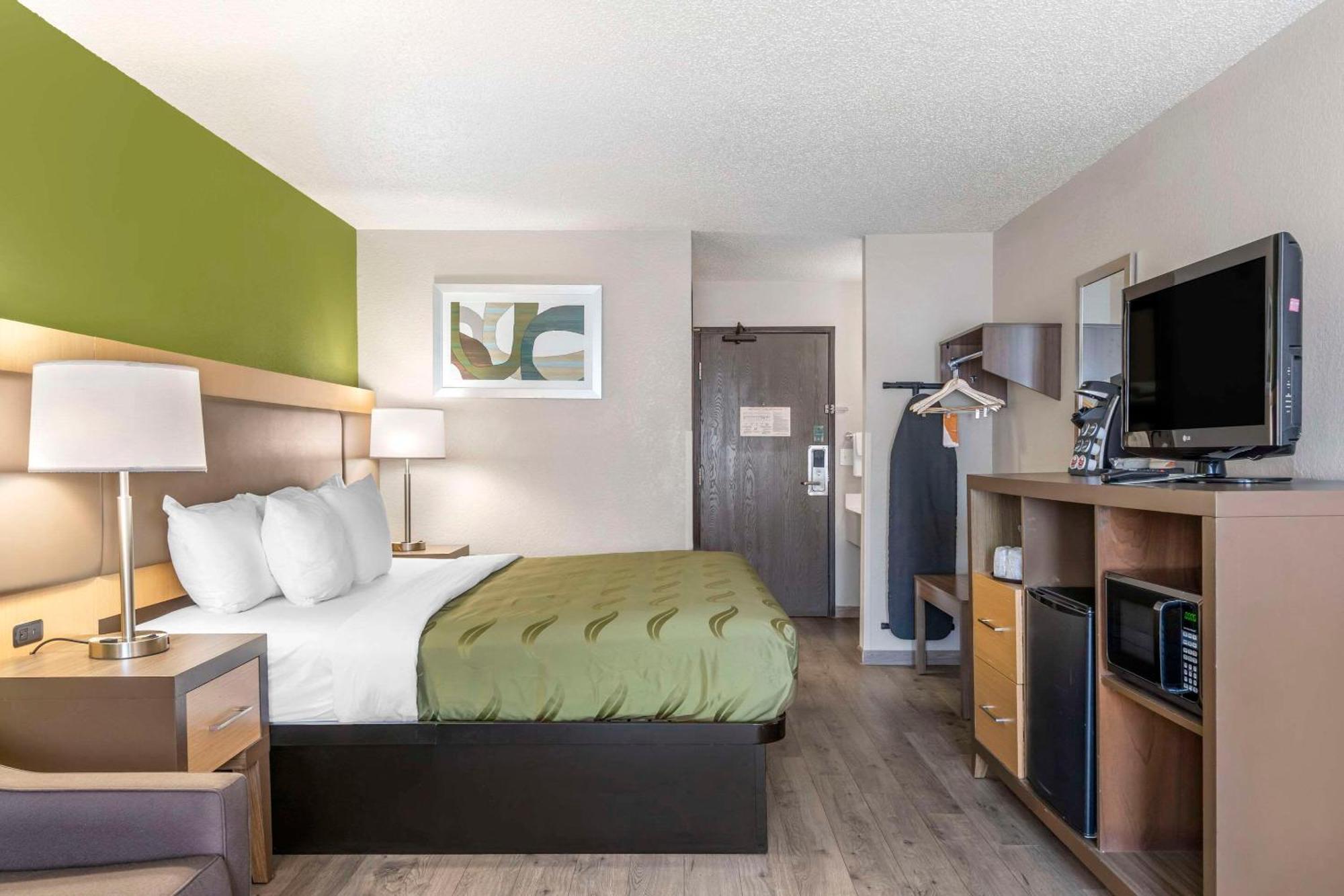Quality Inn & Suites Delaware Exteriér fotografie